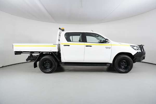 2021 Toyota HILUX SR (4x4) GUN126R FACELIFT 4X4