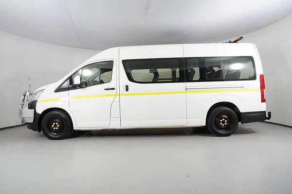 2021 Toyota Hiace Commuter GDH322R