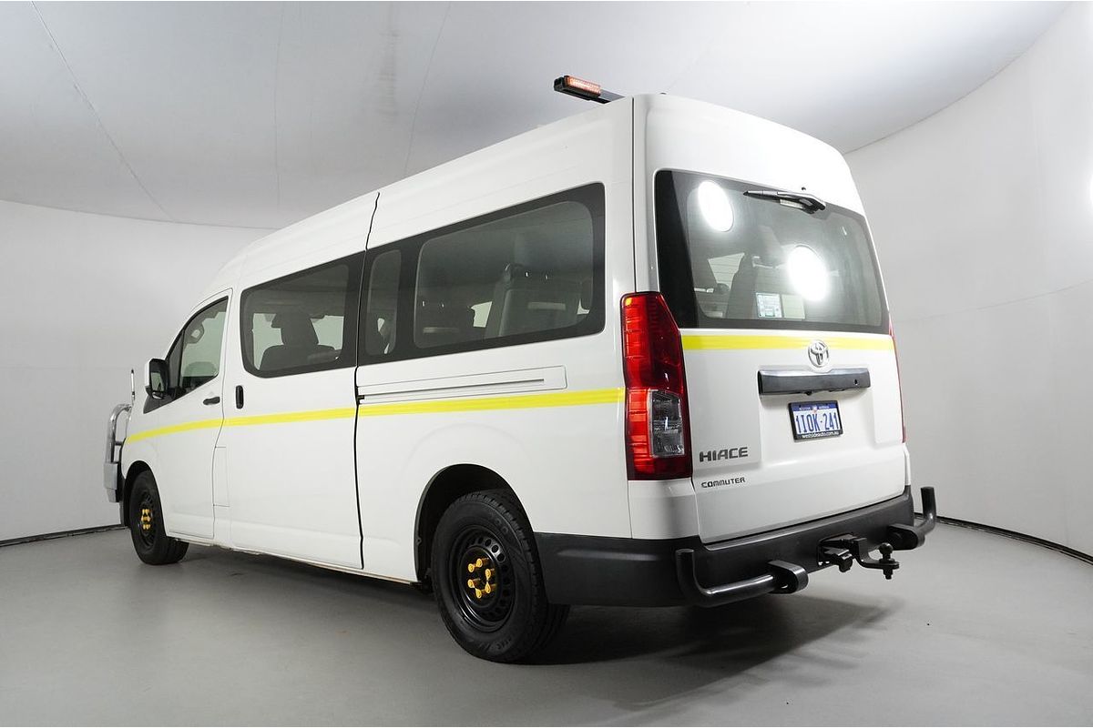 2021 Toyota Hiace Commuter GDH322R