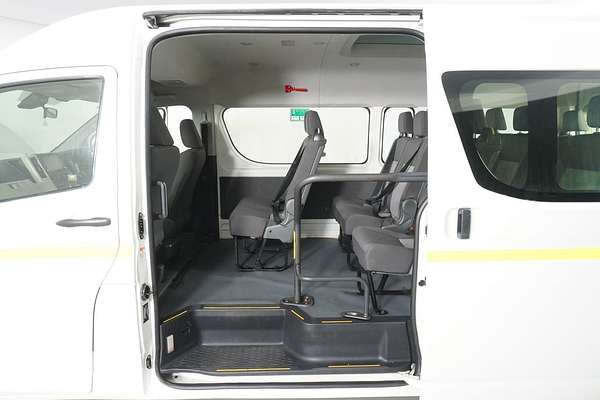 2021 Toyota Hiace Commuter GDH322R
