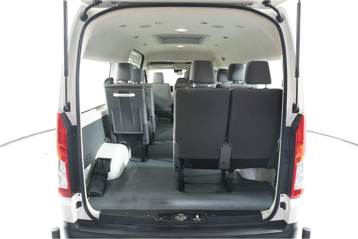 2021 Toyota Hiace Commuter GDH322R
