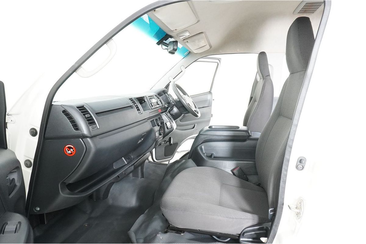 2017 Toyota HIACE COMMUTER KDH223R MY16