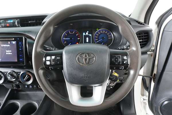 2019 Toyota HILUX SR (4x4) GUN126R MY19 UPGRADE 4X4