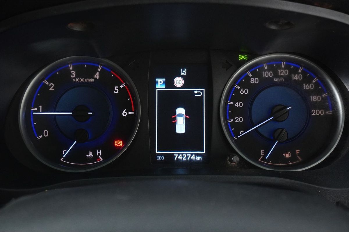 2019 Toyota HILUX SR (4x4) GUN126R MY19 UPGRADE 4X4