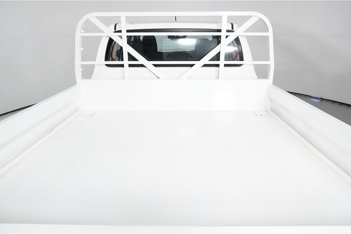 2019 Toyota HILUX SR (4x4) GUN126R MY19 UPGRADE 4X4