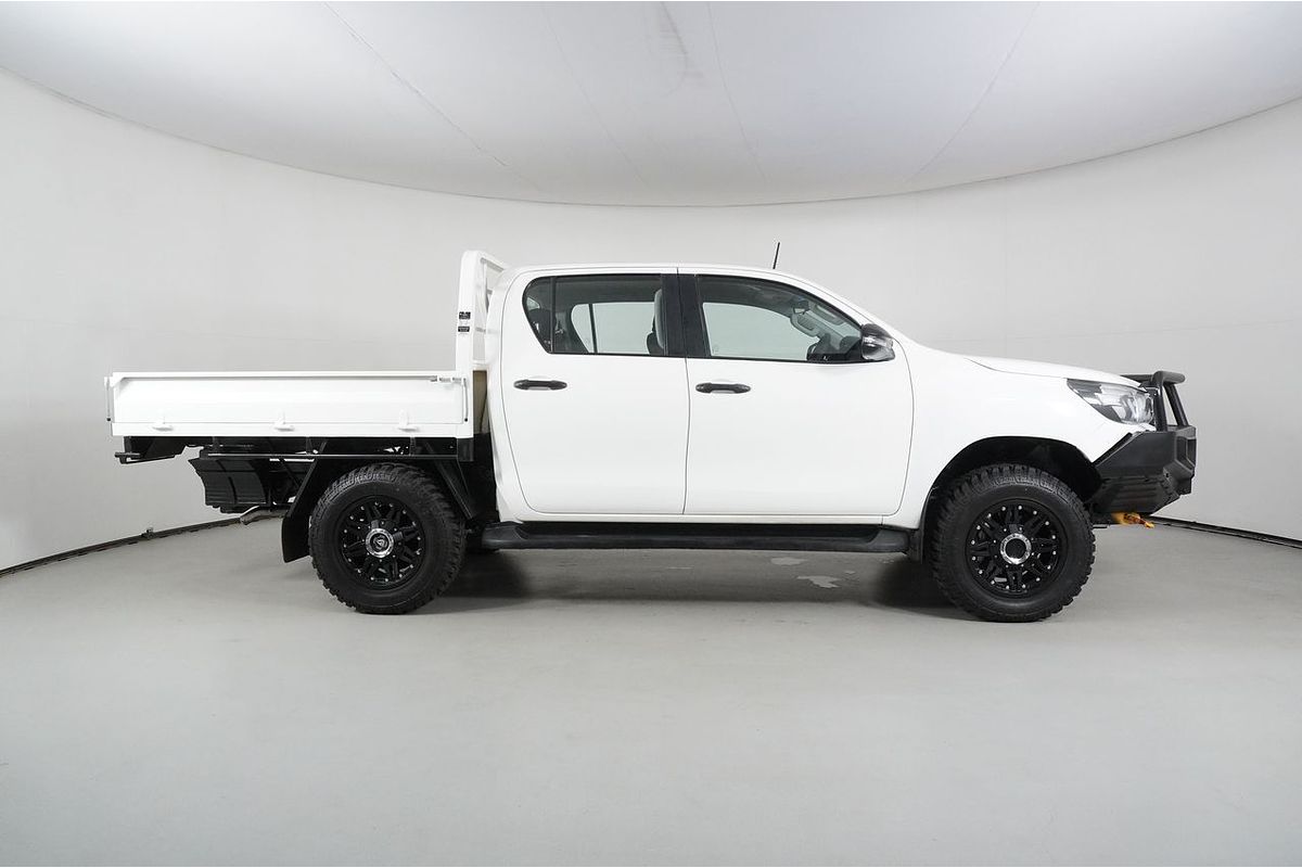 2019 Toyota HILUX SR (4x4) GUN126R MY19 4X4
