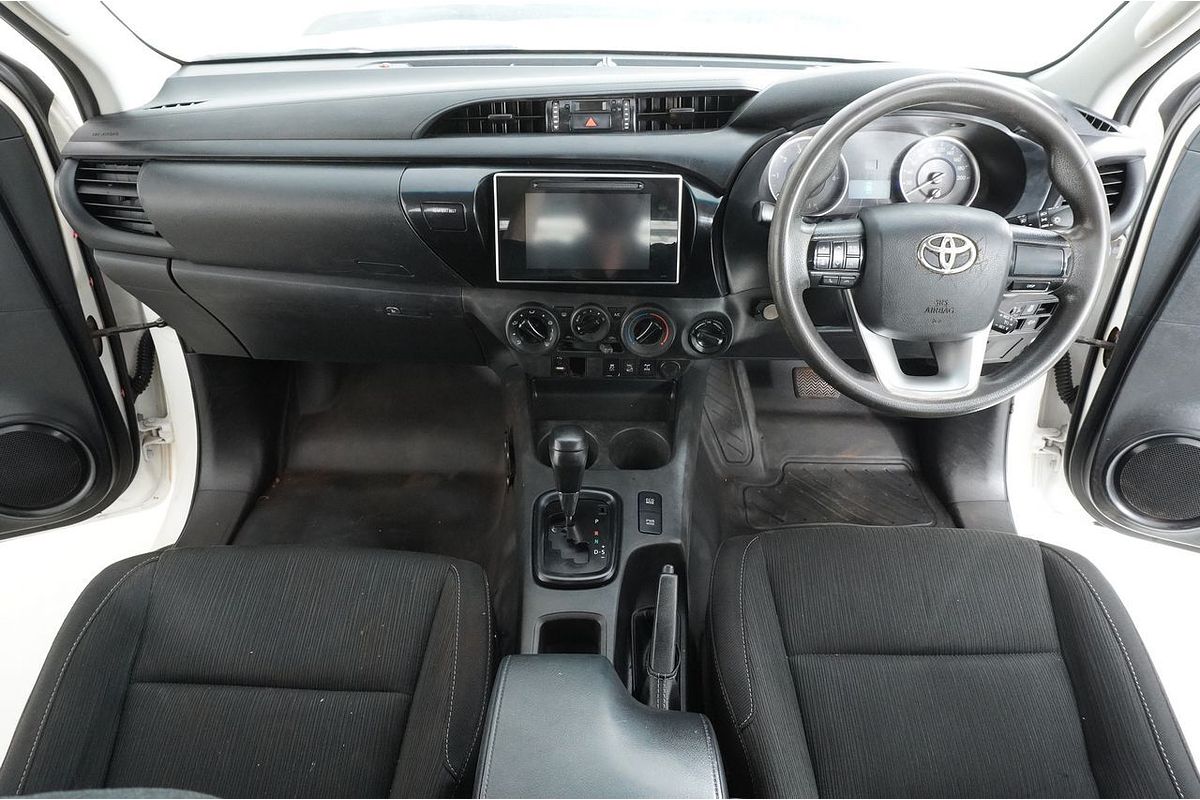 2019 Toyota HILUX SR (4x4) GUN126R MY19 4X4