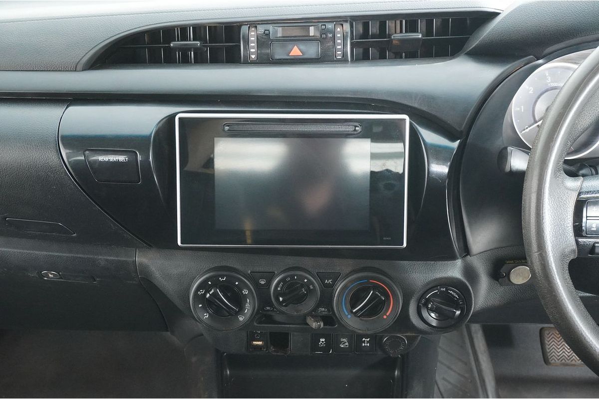 2019 Toyota HILUX SR (4x4) GUN126R MY19 4X4
