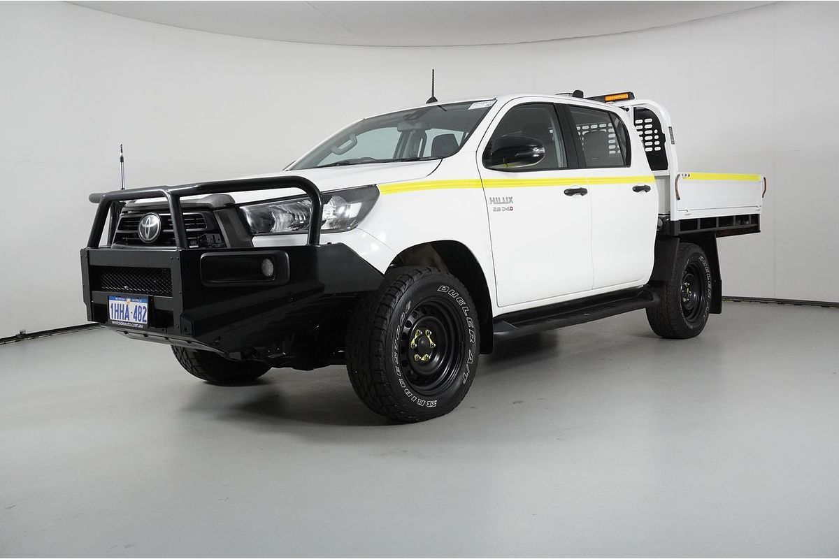 2020 Toyota HILUX SR (4x4) GUN126R FACELIFT 4X4