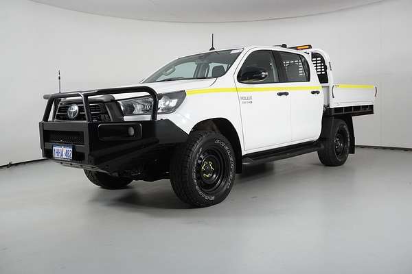 2020 Toyota HILUX SR (4x4) GUN126R FACELIFT 4X4