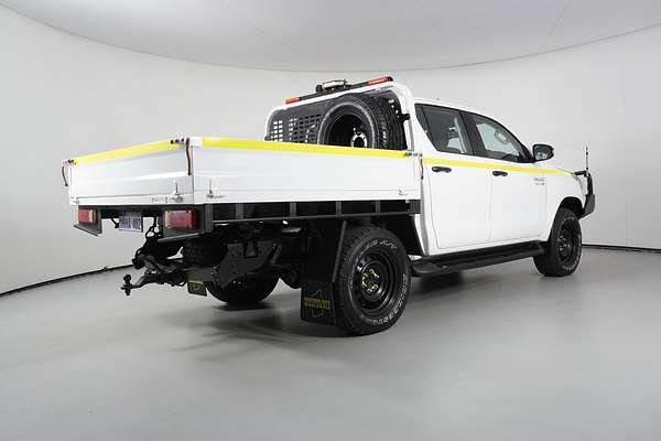 2020 Toyota HILUX SR (4x4) GUN126R FACELIFT 4X4