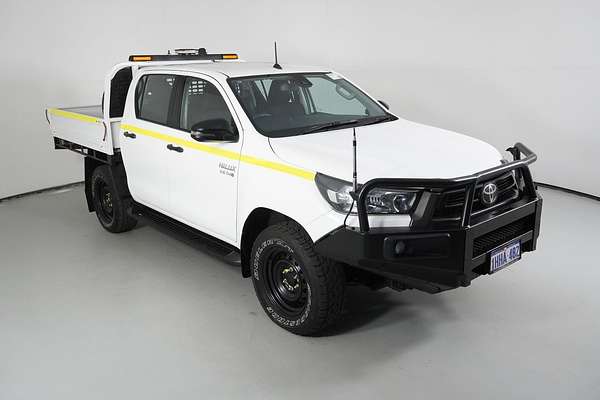 2020 Toyota HILUX SR (4x4) GUN126R FACELIFT 4X4