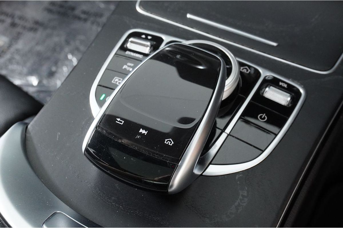 2019 Mercedes-Benz C-Class C300 W205