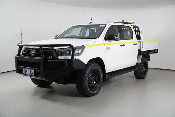 2020 Toyota HILUX SR (4x4) GUN126R FACELIFT 4X4