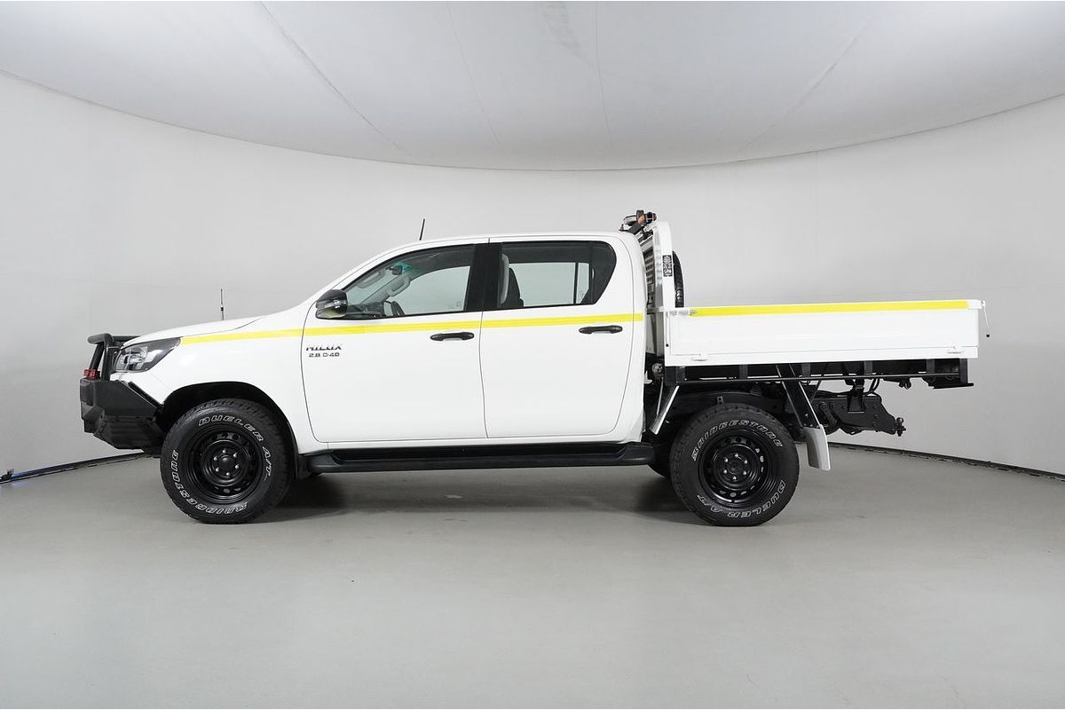 2020 Toyota HILUX SR (4x4) GUN126R FACELIFT 4X4