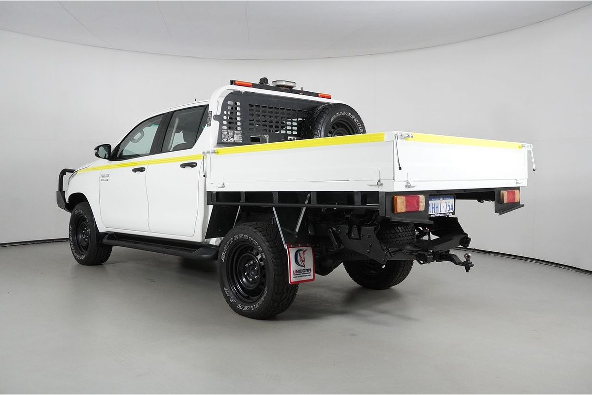 2020 Toyota HILUX SR (4x4) GUN126R FACELIFT 4X4