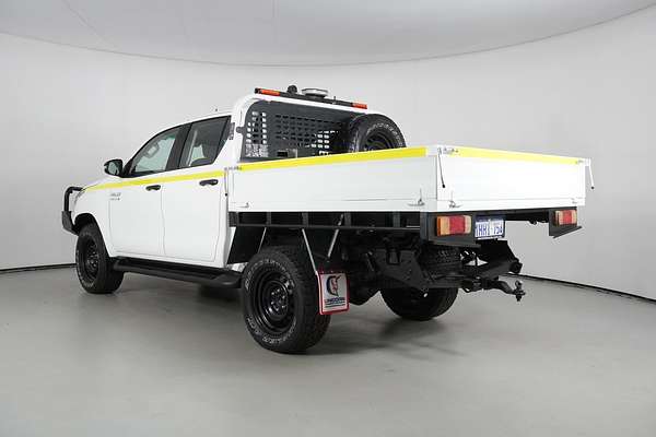 2020 Toyota HILUX SR (4x4) GUN126R FACELIFT 4X4