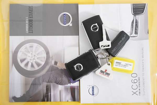 2020 Volvo XC60 T8 PHEV POLESTAR (AWD) 246 MY21