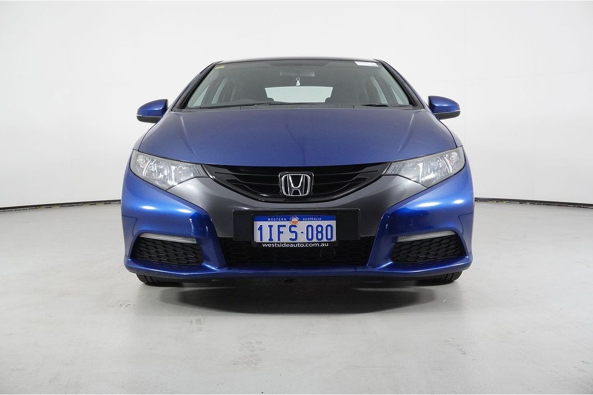 Vehicle photo 2