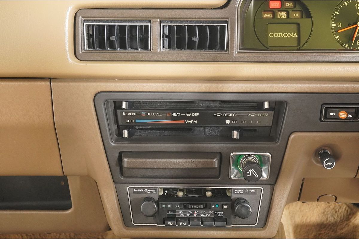 1982 Toyota CORONA CS