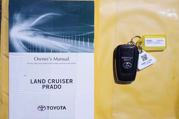 2022 Toyota LANDCRUISER PRADO GX GDJ150R