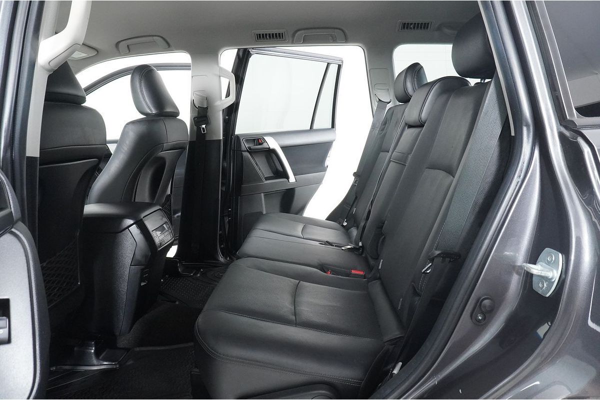 2020 Toyota LANDCRUISER PRADO GXL PREMIUM INTERIOR GDJ150R