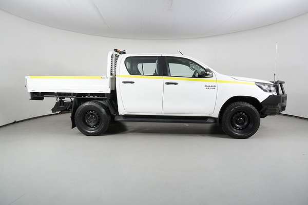 2020 Toyota HILUX SR (4x4) GUN126R FACELIFT 4X4