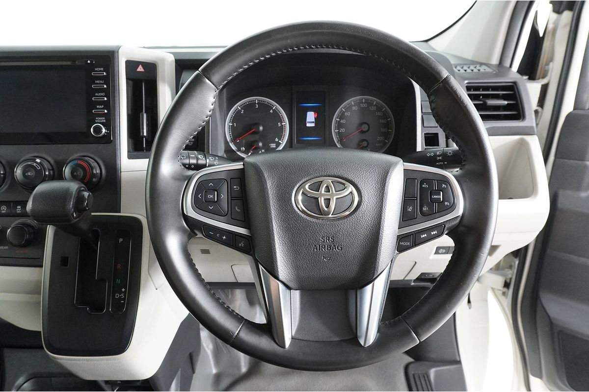 2020 Toyota Hiace COMMUTER (12 SEATS) GDH322R
