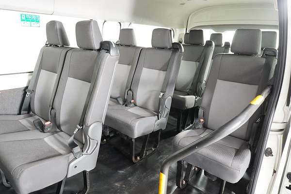 2020 Toyota Hiace COMMUTER (12 SEATS) GDH322R