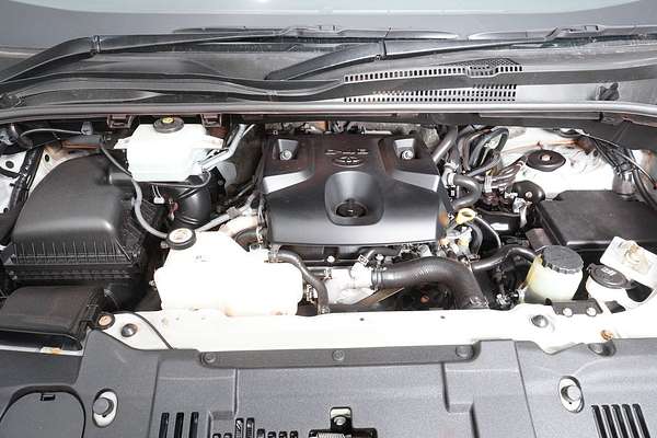 2020 Toyota Hiace COMMUTER (12 SEATS) GDH322R