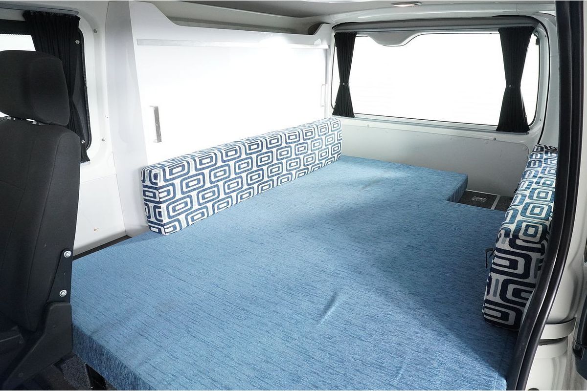 2015 Toyota HIACE LWB TRH201R MY15 LWB