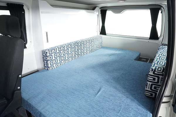 2015 Toyota HIACE LWB TRH201R MY15 LWB
