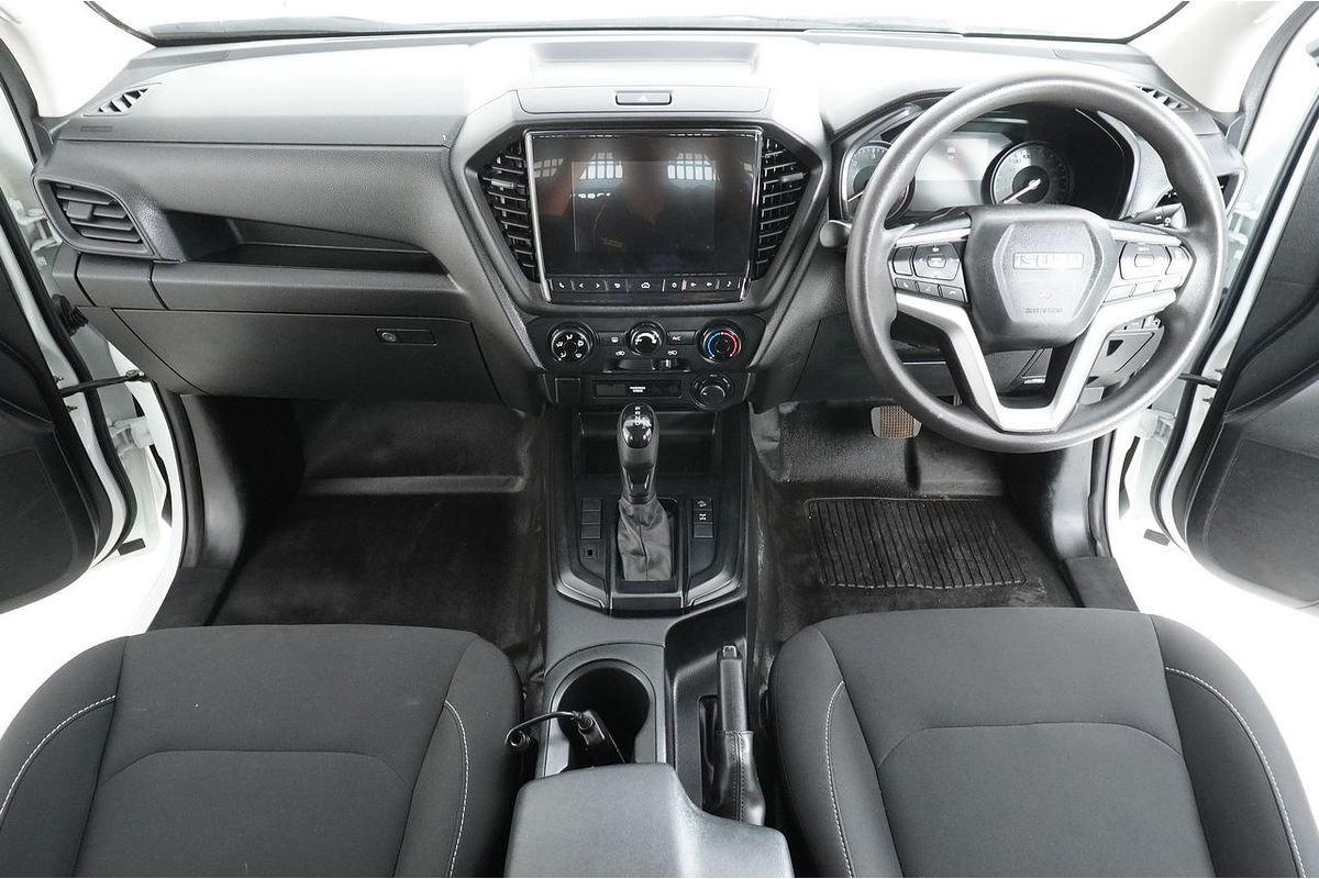 Vehicle photo 9