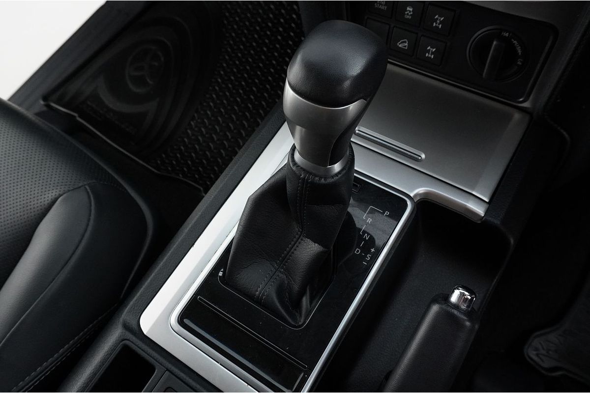 2023 Toyota LANDCRUISER PRADO GXL PREMIUM INTERIOR GDJ150R