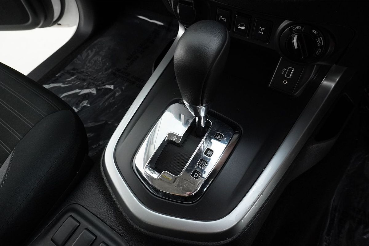 2023 Nissan Navara ST D23 4X4