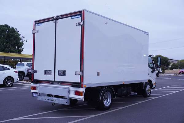 2020 Hino 616 3 PALLET REFRIGERATED/FREEZER IFS