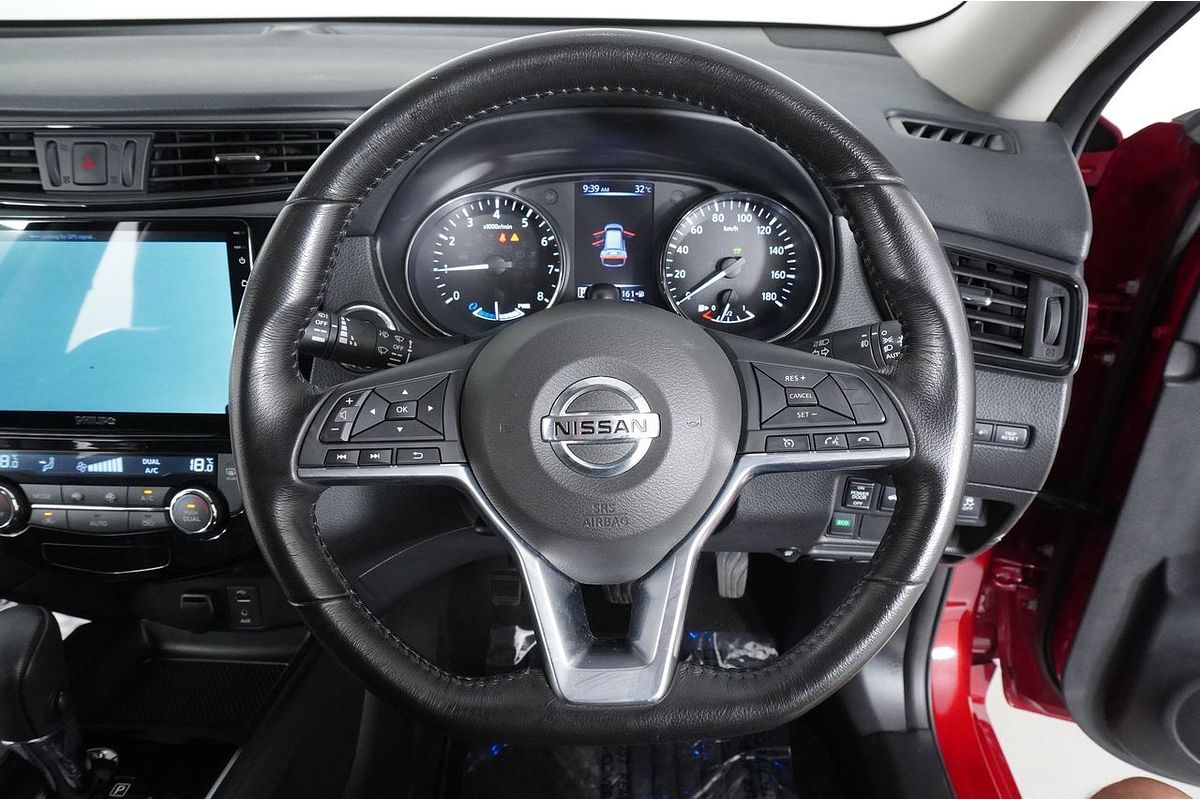 2017 Nissan X-TRAIL  Autech Hybrid