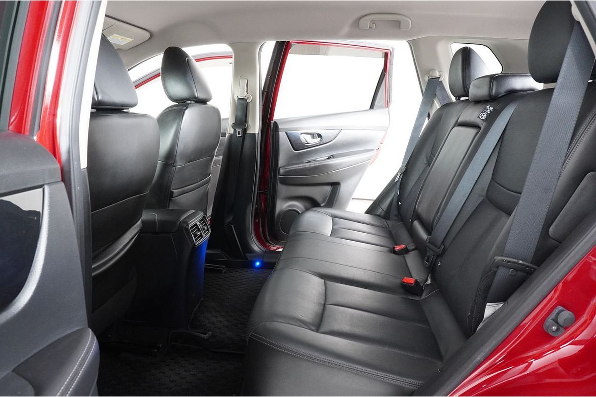 2017 Nissan X-TRAIL  Autech Hybrid