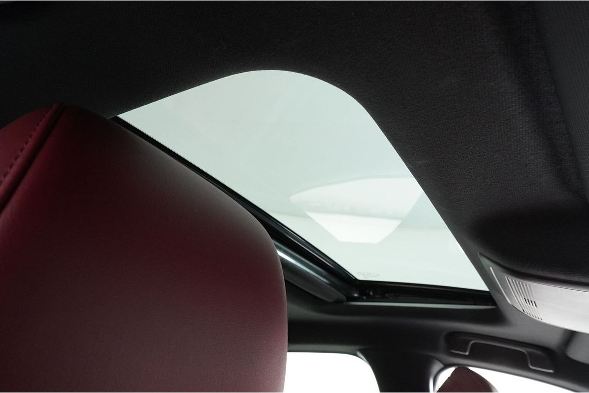2023 Mazda MAZDA3 G25 ASTINA 300P