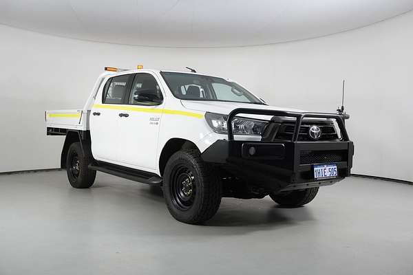 2020 Toyota HILUX SR (4x4) GUN126R FACELIFT 4X4