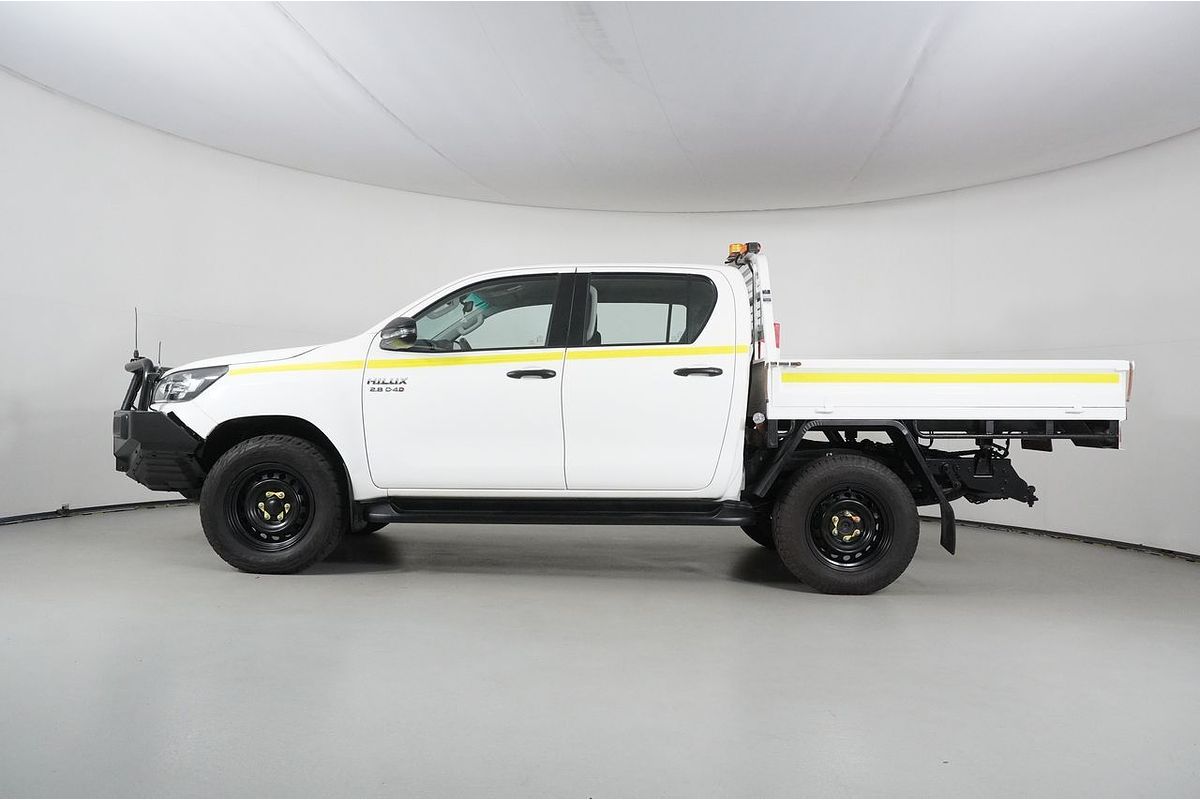 2020 Toyota HILUX SR (4x4) GUN126R FACELIFT 4X4