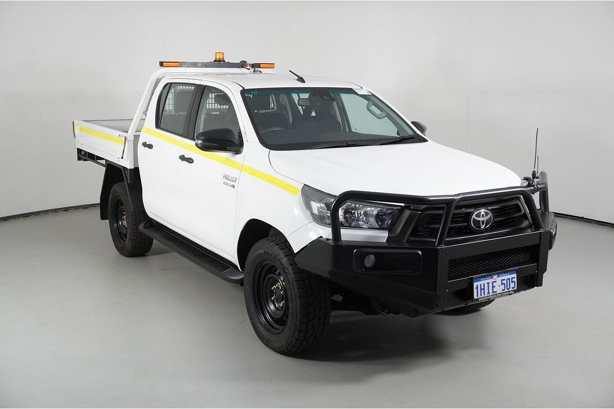 2020 Toyota HILUX SR (4x4) GUN126R FACELIFT 4X4