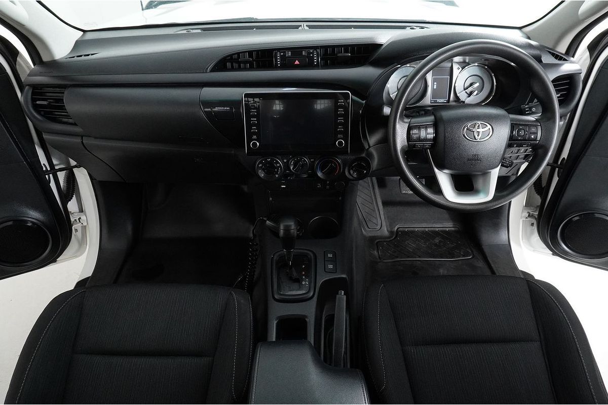 2020 Toyota Hilux SR GUN126R 4X4