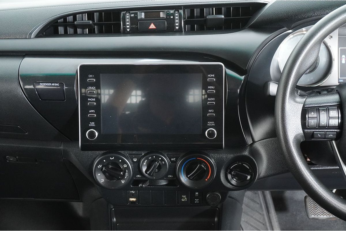 2020 Toyota Hilux SR GUN126R 4X4