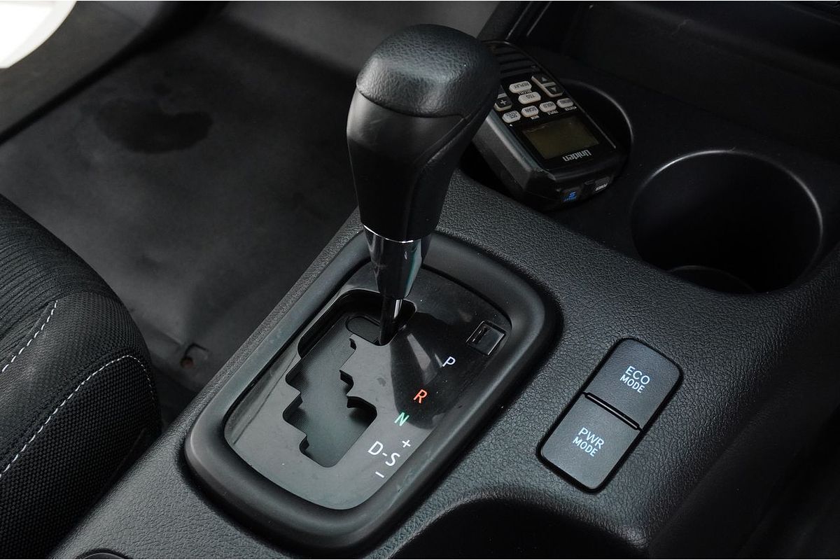 2020 Toyota Hilux SR GUN126R 4X4