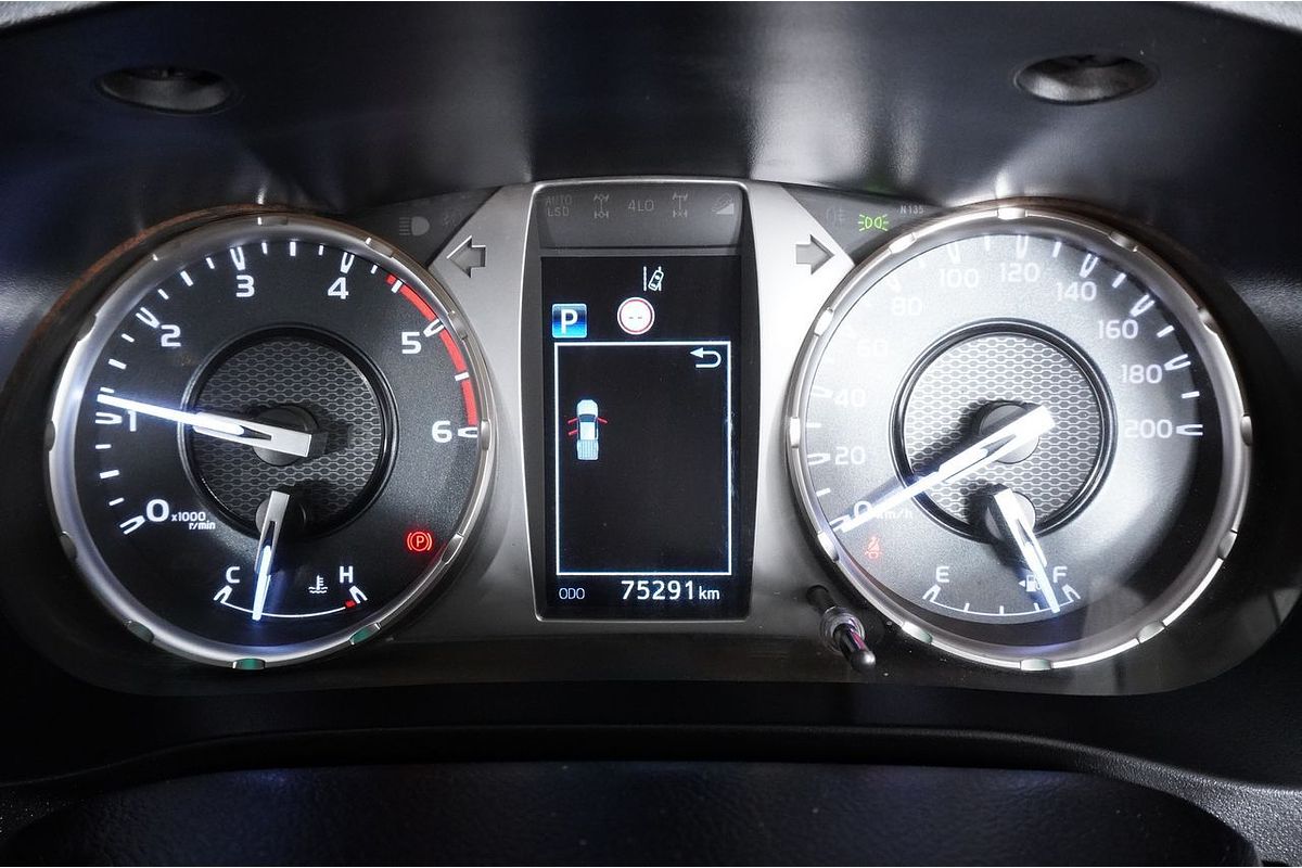 2020 Toyota Hilux SR GUN126R 4X4