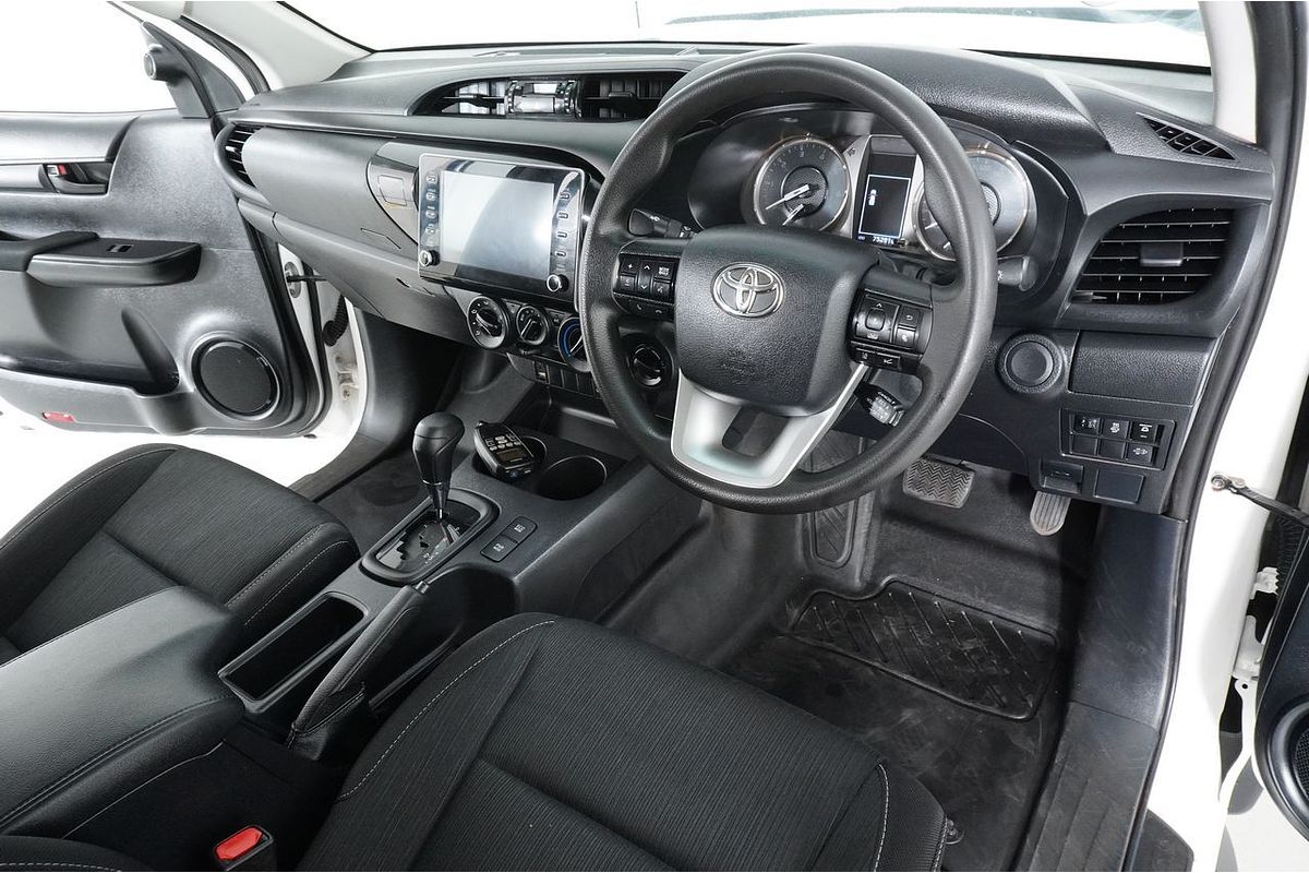 2020 Toyota Hilux SR GUN126R 4X4