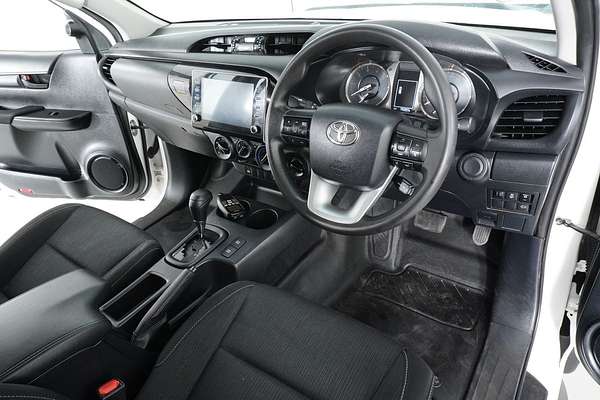 2020 Toyota Hilux SR GUN126R 4X4