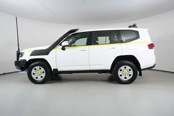 2023 Toyota Landcruiser GX FJA300R