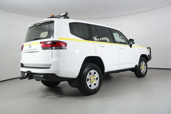 2023 Toyota Landcruiser GX FJA300R